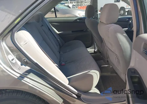 2005 Toyota Camry Le from USA, damaged, VIN 4T1BE32K45U985733